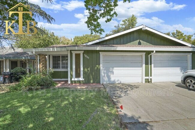 5045 Sparrow Ct photo'