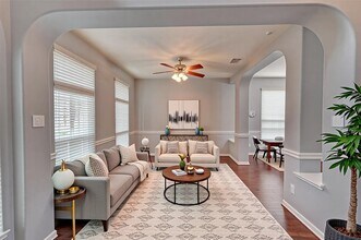 2409 Shorebrook Dr in Pearland, TX - Building Photo - Building Photo