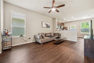 4266 McGregor Blf Ln in Conroe, TX - Building Photo - Building Photo