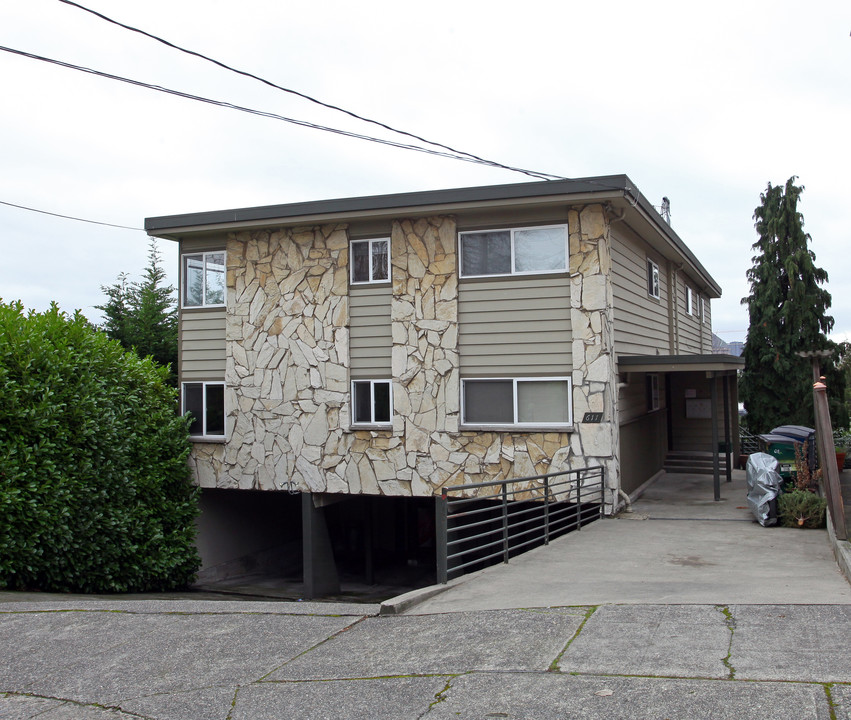 Lee Street Apartments in Seattle, WA - Building Photo