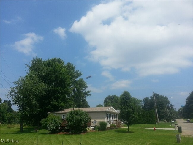 1378 Cayuga Ave in Akron, OH - Building Photo - Building Photo