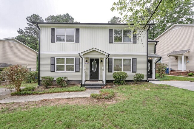 property at 214 Bridgefield Pl