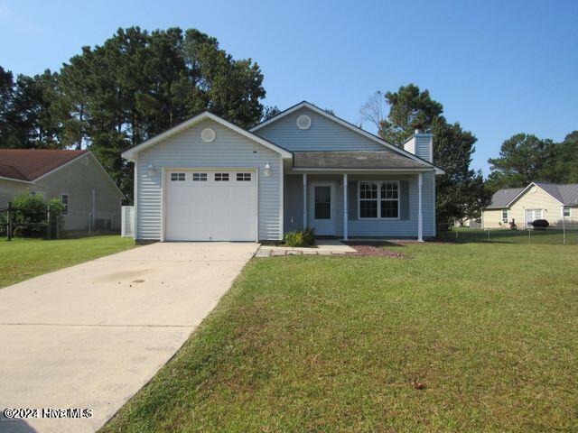 402 Fieldstone Way in Jacksonville, NC - Building Photo