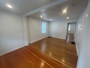 46 Lawn Ave in Quincy, MA - Building Photo - Building Photo