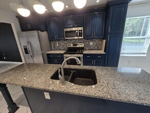 1528 16th Ave N in Nashville, TN - Building Photo - Building Photo