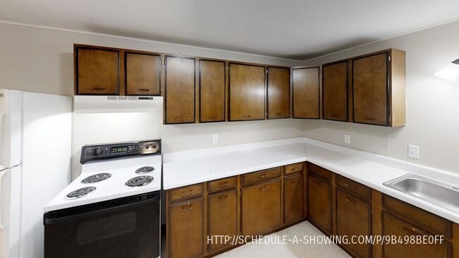 701 Grove St in Marquette, MI - Building Photo - Building Photo