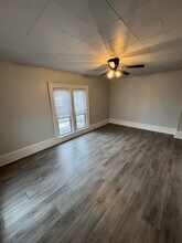 302 E Washington St in Momence, IL - Building Photo - Building Photo