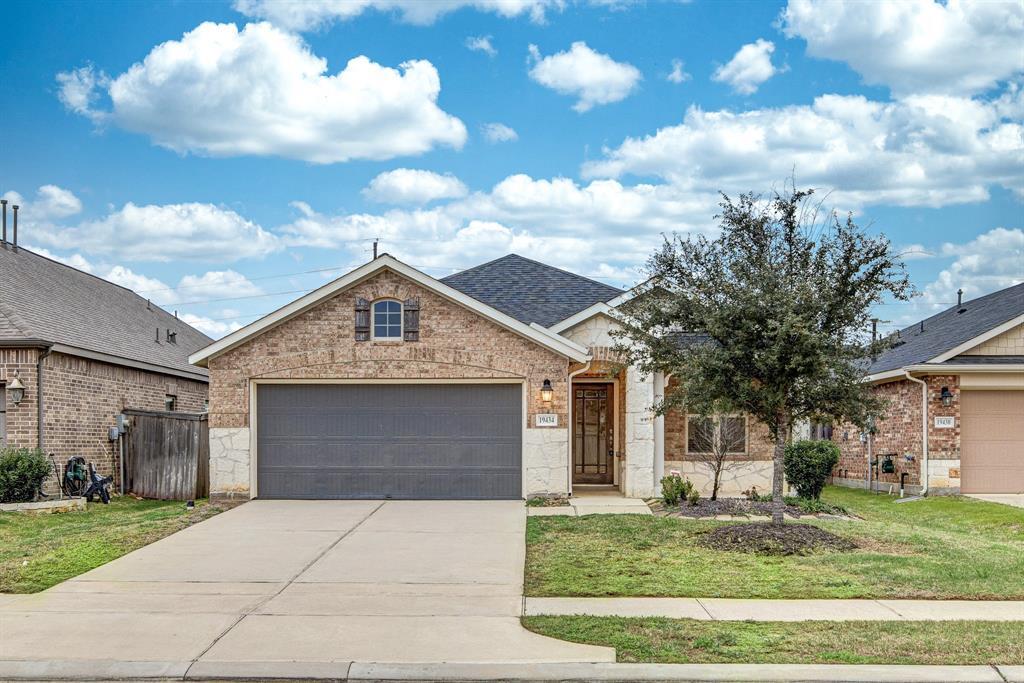 19434 Tobiano Park Dr in Tomball, TX - Building Photo