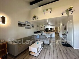 4901 S Calle Los Cerros Dr in Tempe, AZ - Building Photo