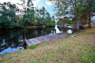 617 Legendre Dr in Slidell, LA - Building Photo