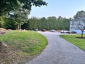 159 Barre Paxton Rd in Rutland, MA - Building Photo - Building Photo