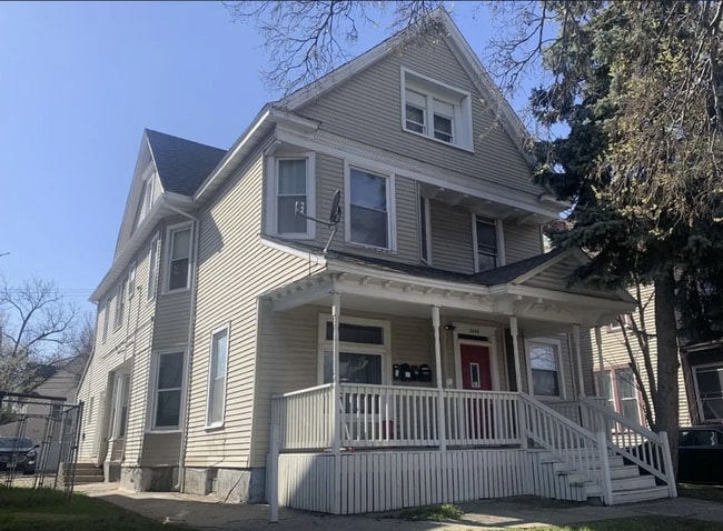 3040 Park Ave, Unit 2 in Minneapolis, MN - Building Photo - Building Photo