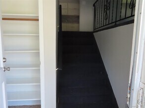 1210 Smithtown Ave in Bohemia, NY - Building Photo - Building Photo