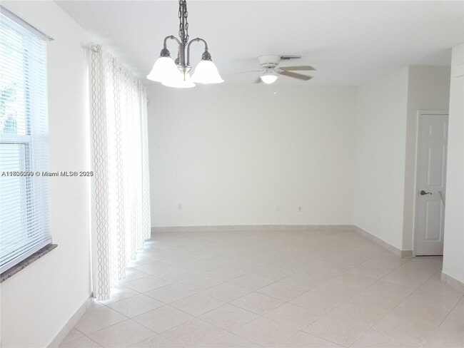 1268 NW 159th Ave in Pembroke Pines, FL - Building Photo - Building Photo