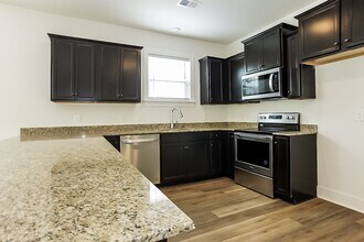 1427 Feldspar Ct in Augusta, GA - Building Photo - Building Photo