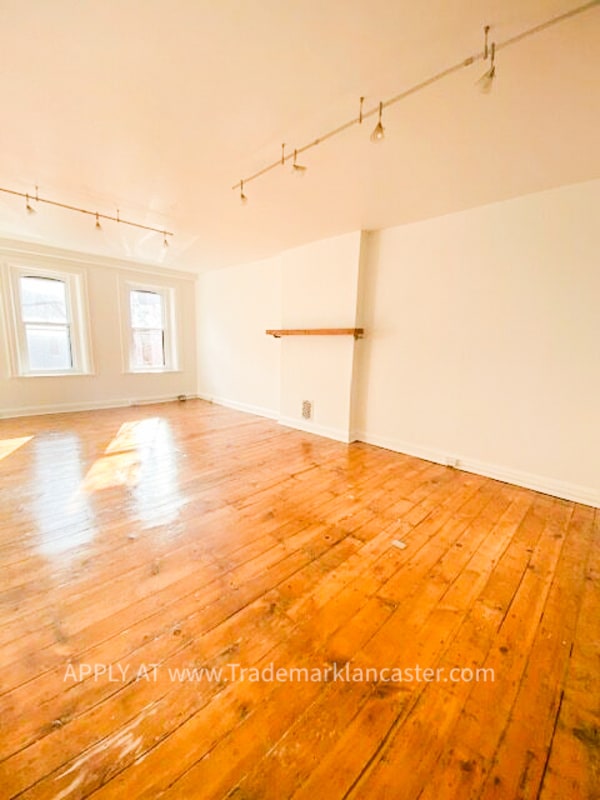 230 N Prince St in Lancaster, PA - Building Photo - Building Photo