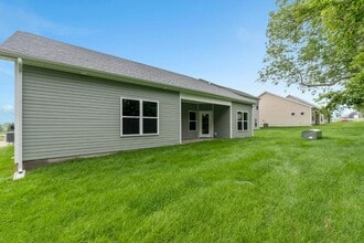 341 Friendly in Nicholasville, KY - Building Photo - Building Photo