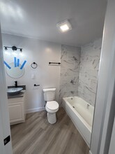 1443 W 105th St, Unit 1 in Los Angeles, CA - Building Photo - Building Photo