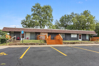 Rock Ridge Ranch Apartments in Kansas City, MO - Building Photo - Building Photo