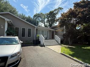 57 Schuyler Dr in Commack, NY - Building Photo