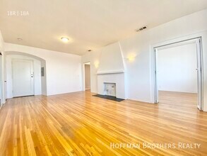 706 N Curson Ave in Los Angeles, CA - Building Photo - Building Photo