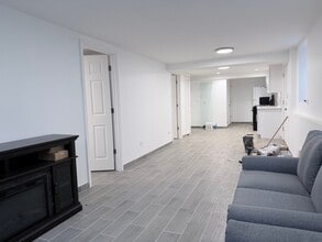 3029 S Keeley St in Chicago, IL - Building Photo - Building Photo