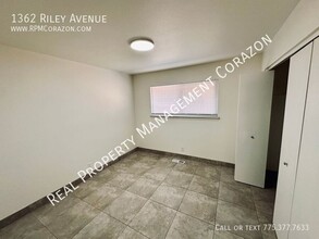 1362 Riley Ave in Reno, NV - Foto de edificio - Building Photo