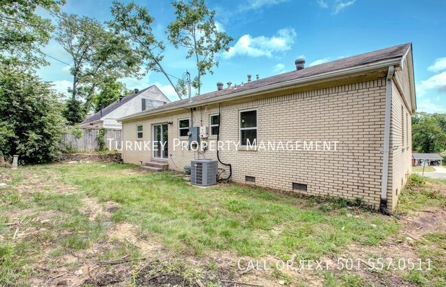 property at 91 White Oak Ln