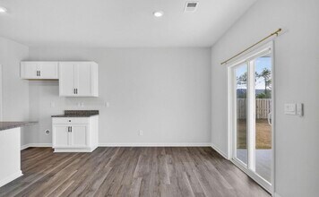 2039 Willowleaf Dr in Leland, NC - Building Photo - Building Photo