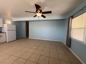 708 Avenue A in Fort Pierce, FL - Building Photo - Building Photo