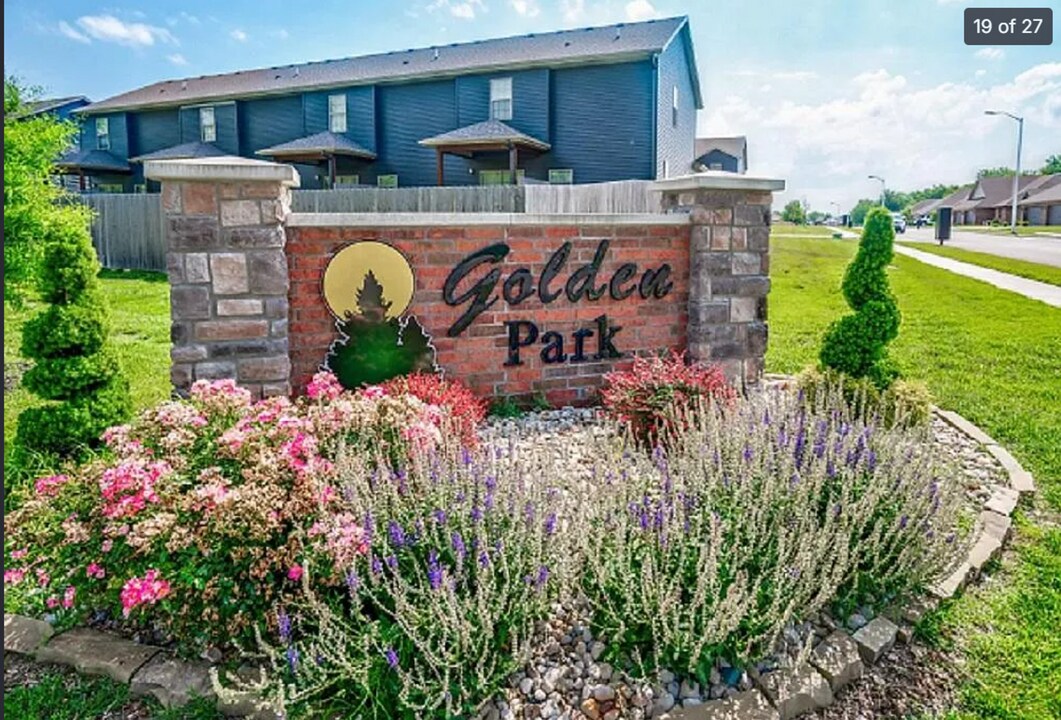 3027 W Cardinal St in Springfield, MO - Building Photo