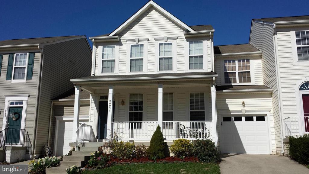 20951 Calais Terrace in Ashburn, VA - Building Photo