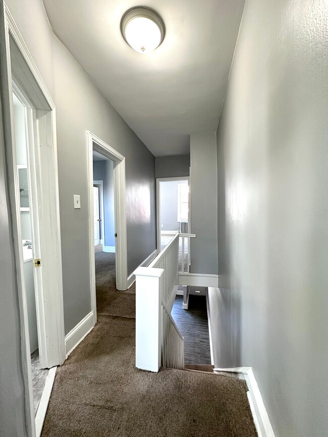 1832 Dudley St in Philadelphia, PA - Building Photo - Building Photo