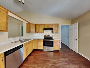 113 E Carolina St in Fortville, IN - Building Photo - Building Photo