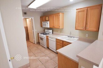 672 Barbary Coast Ave in Henderson, NV - Building Photo - Building Photo