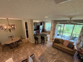 8208 Villa Grande Ct in Sarasota, FL - Foto de edificio - Building Photo