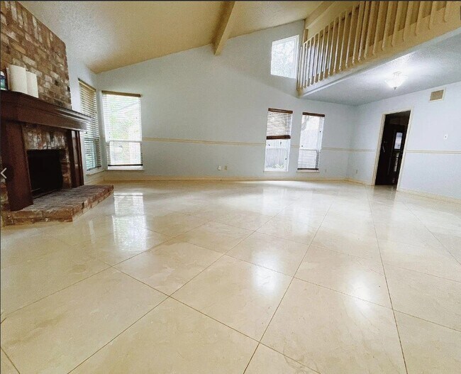 1906 Woodstream Blvd in Sugar Land, TX - Building Photo - Building Photo