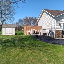507 Gumtree St E in St. Joseph, MN - Building Photo - Building Photo