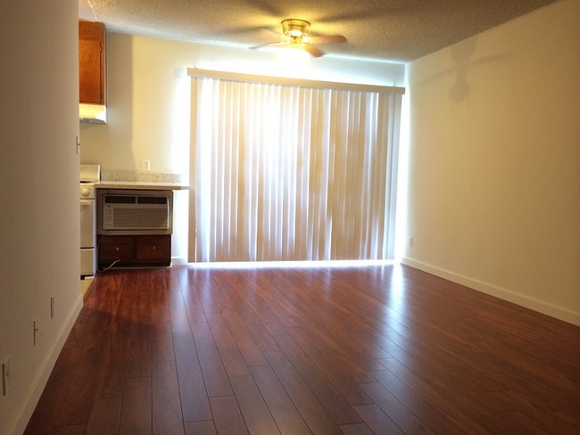 530 Veteran Ave