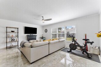 5037 Lakefront Blvd in Delray Beach, FL - Building Photo - Building Photo