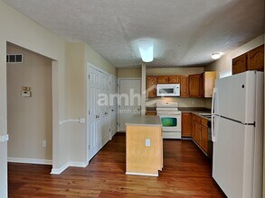 9 Finch Ct in Amelia, OH - Building Photo - Building Photo