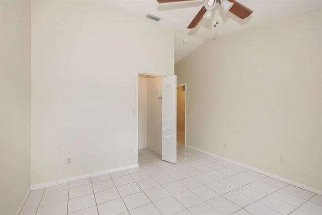 14726 SW 172nd St in Miami, FL - Building Photo - Building Photo