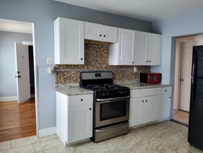 718 Winchester Ave in New Haven, CT - Building Photo - Building Photo