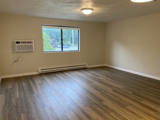 50 Juniper Rd in North Attleboro, MA - Building Photo - Building Photo