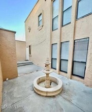 10604 Springwood Dr in El Paso, TX - Building Photo - Building Photo