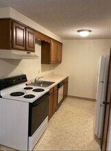 Blossomwood in West Seneca, NY - Foto de edificio - Building Photo