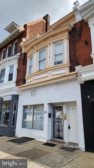 property at 505 S 52nd St