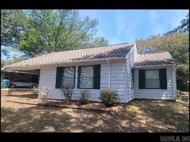 1705 Lilac Cir in Little Rock, AR - Building Photo
