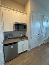 1813 Mazarro Dr in Leander, TX - Building Photo - Building Photo