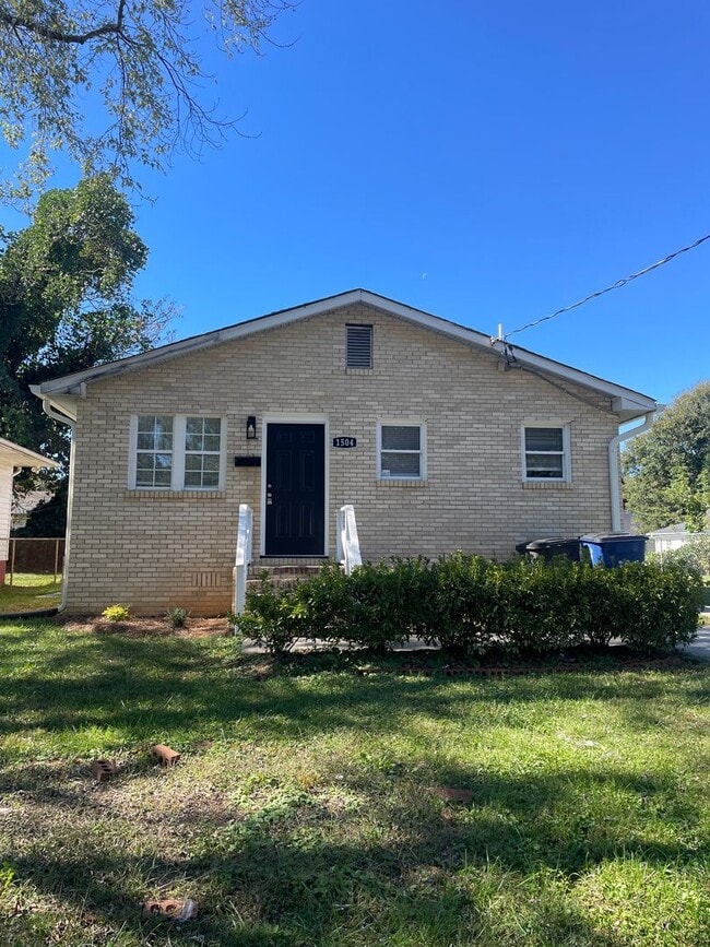 property at 1504 Emerald St